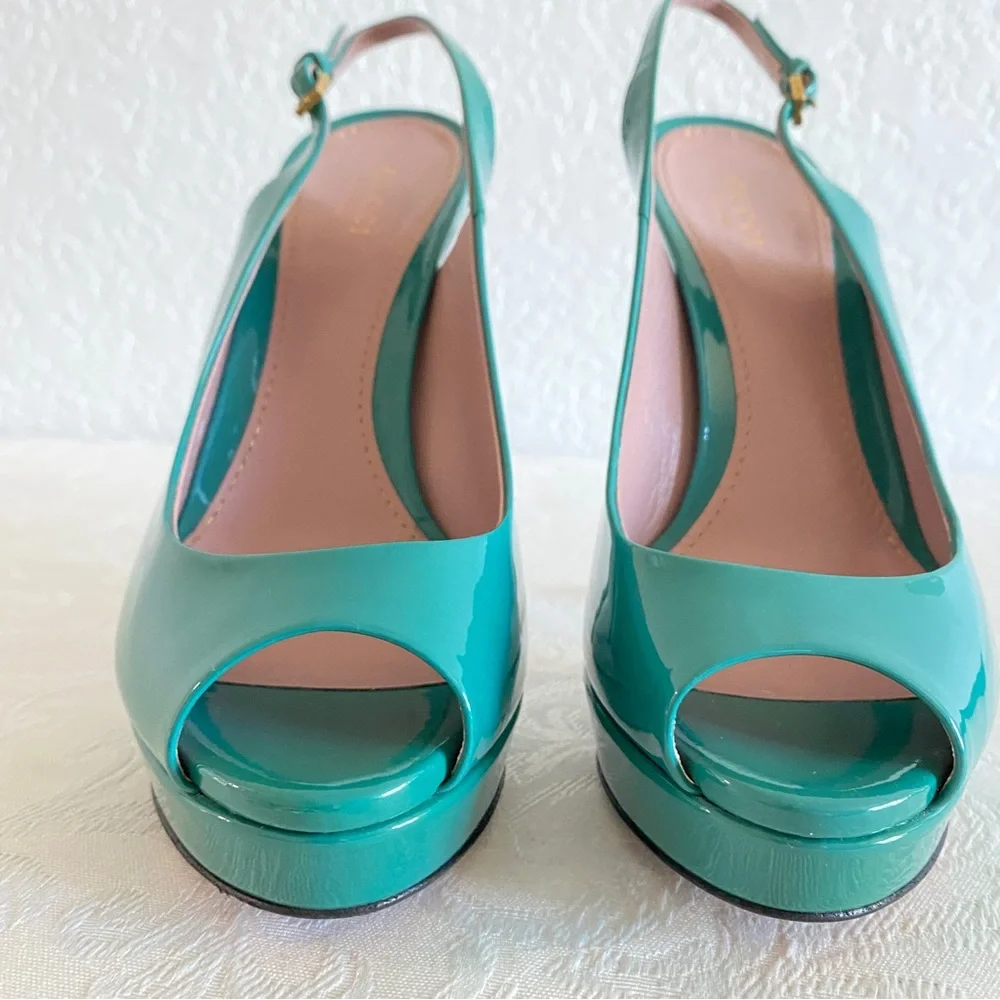 Gucci blue green patent leather peep toe platform sandals